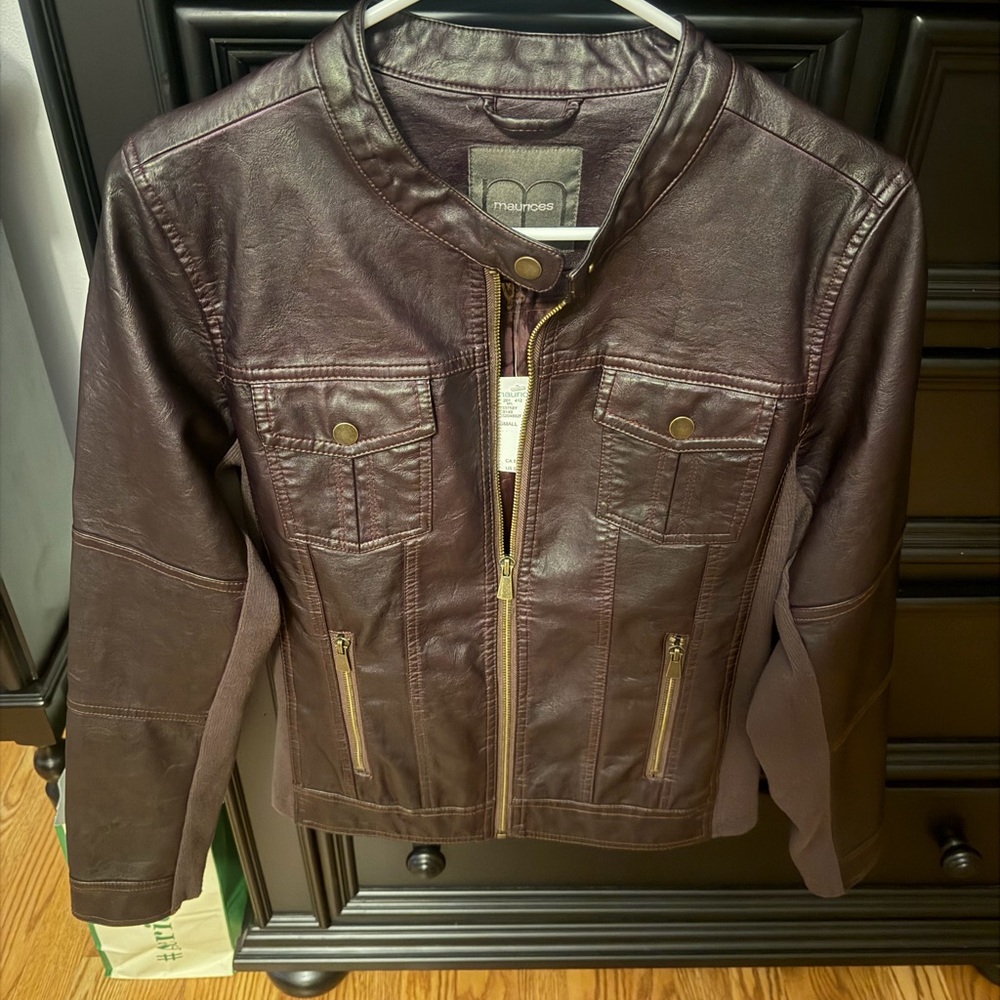 Maurices Burgundy Women's Vegan Leather Biker Jacket Size Small NWT